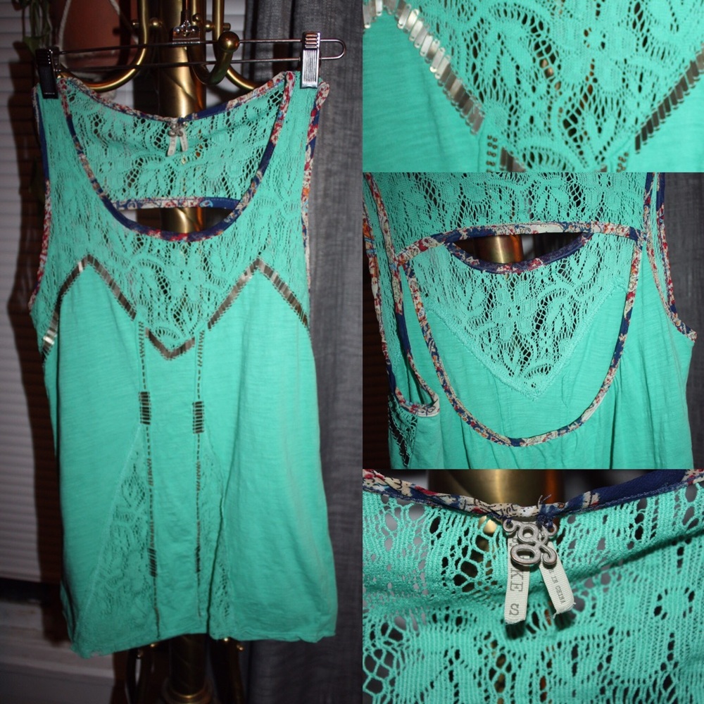 Gimmicks tank w/ gold embellishments & cutout back